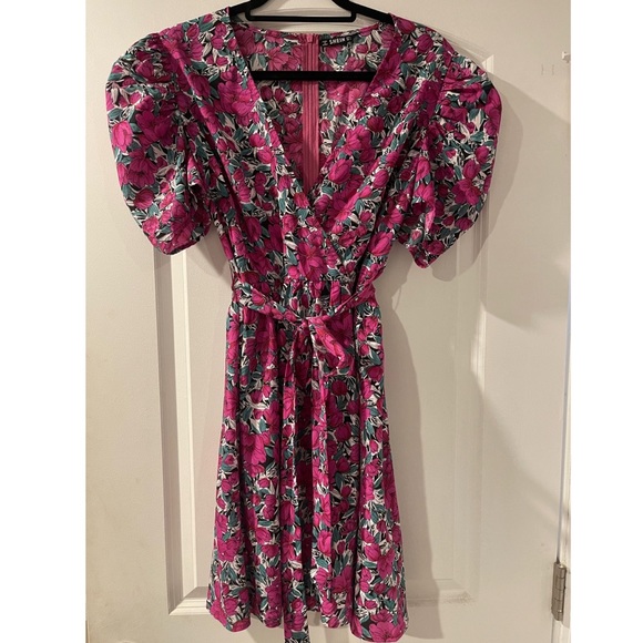 Floral dress - Picture 2 of 3